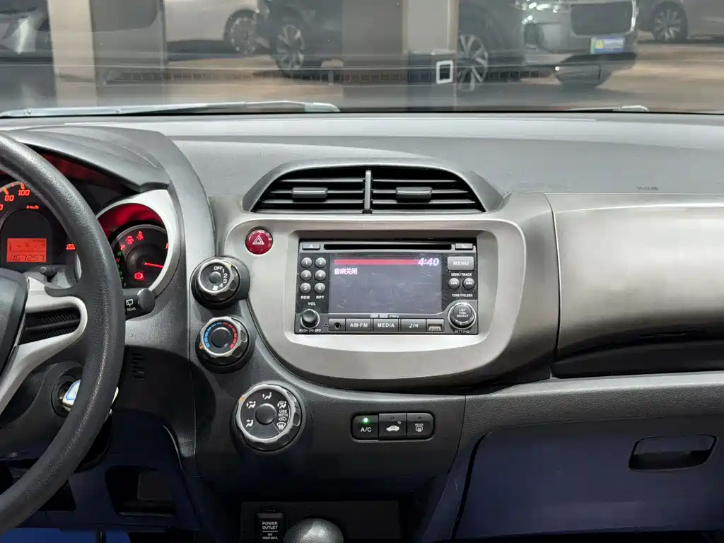 Honda Fit 2013 — фото 9