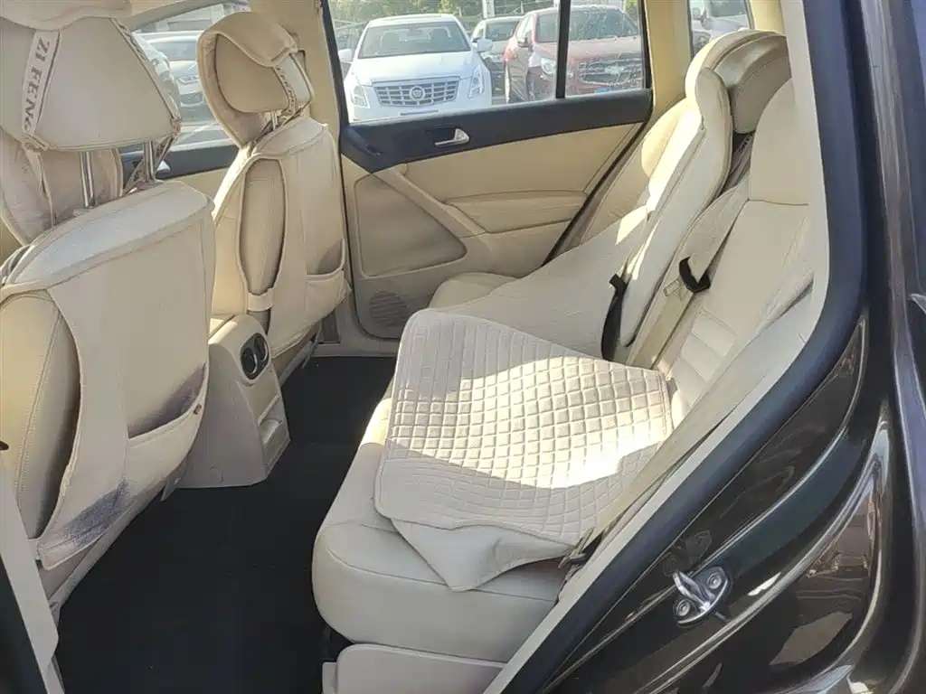 Volkswagen Tiguan 2015 — фото 17