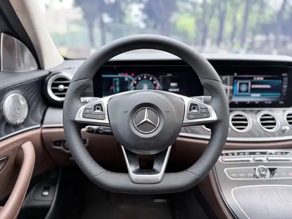 Mercedes-Benz E-Class 2018