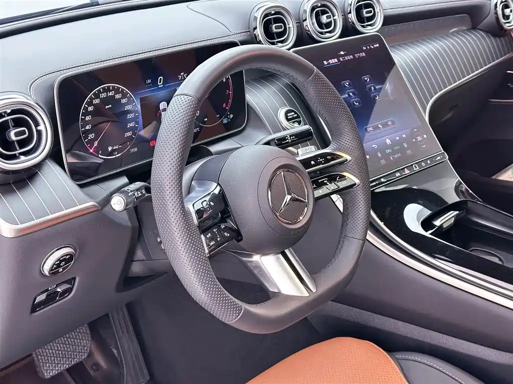 Mercedes-Benz GLC 2024 — фото 17