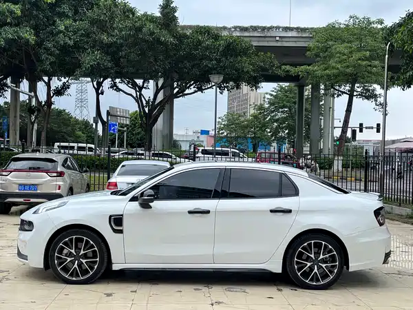 Lynk & Co 03 New Energy 2021