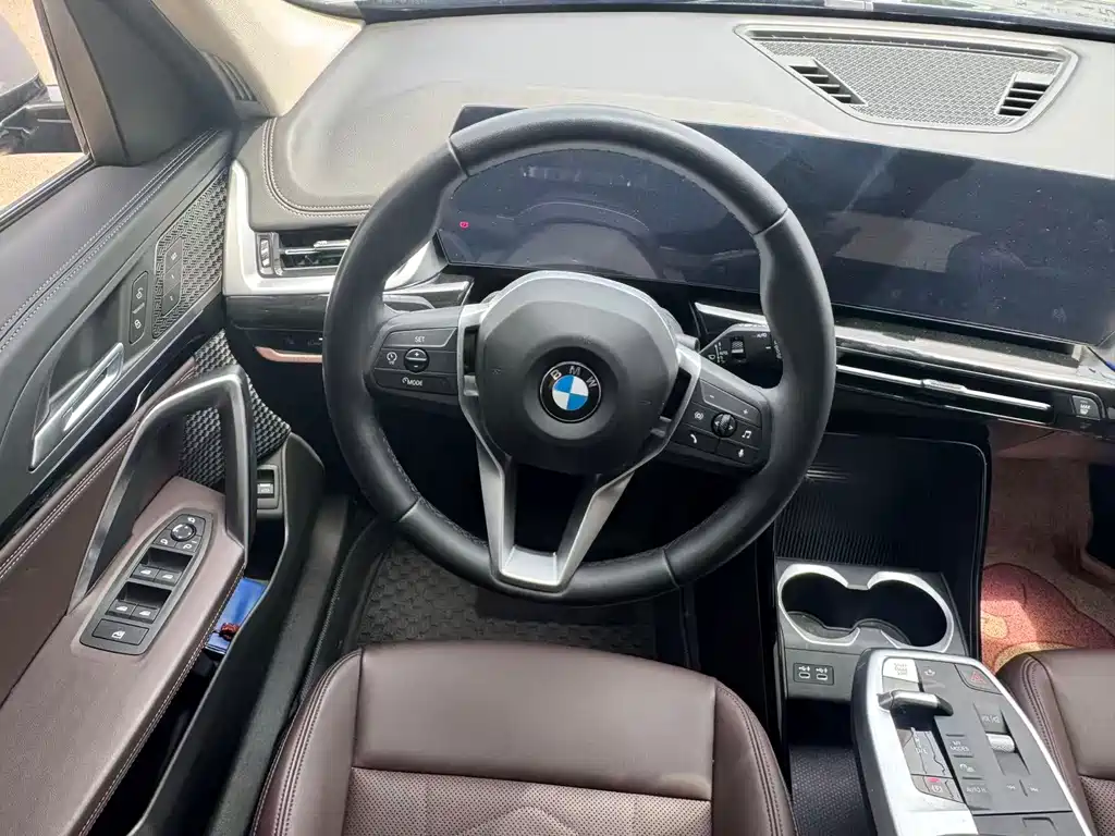 BMW X1 2023 — фото 5