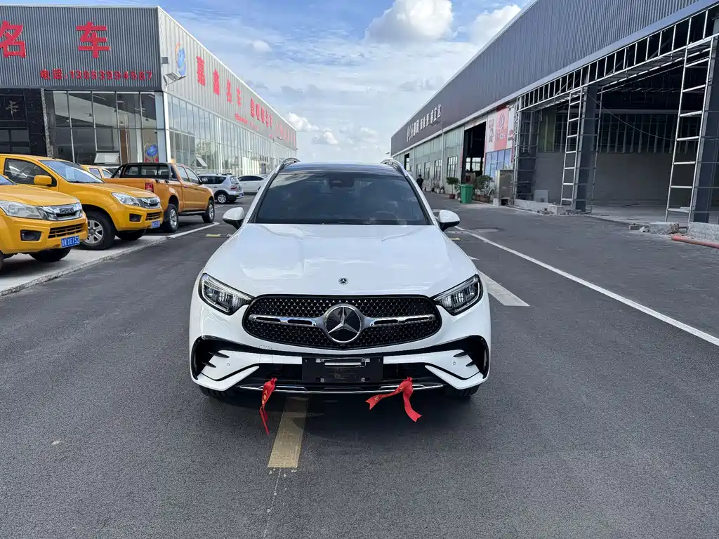 Mercedes-Benz GLC 2024