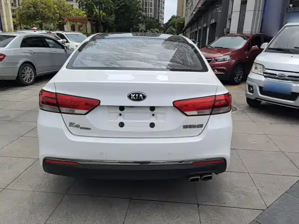 Kia K4 2015