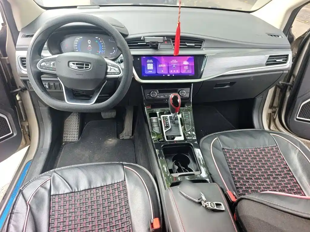 Geely Emgrand GS 2020 — фото 13