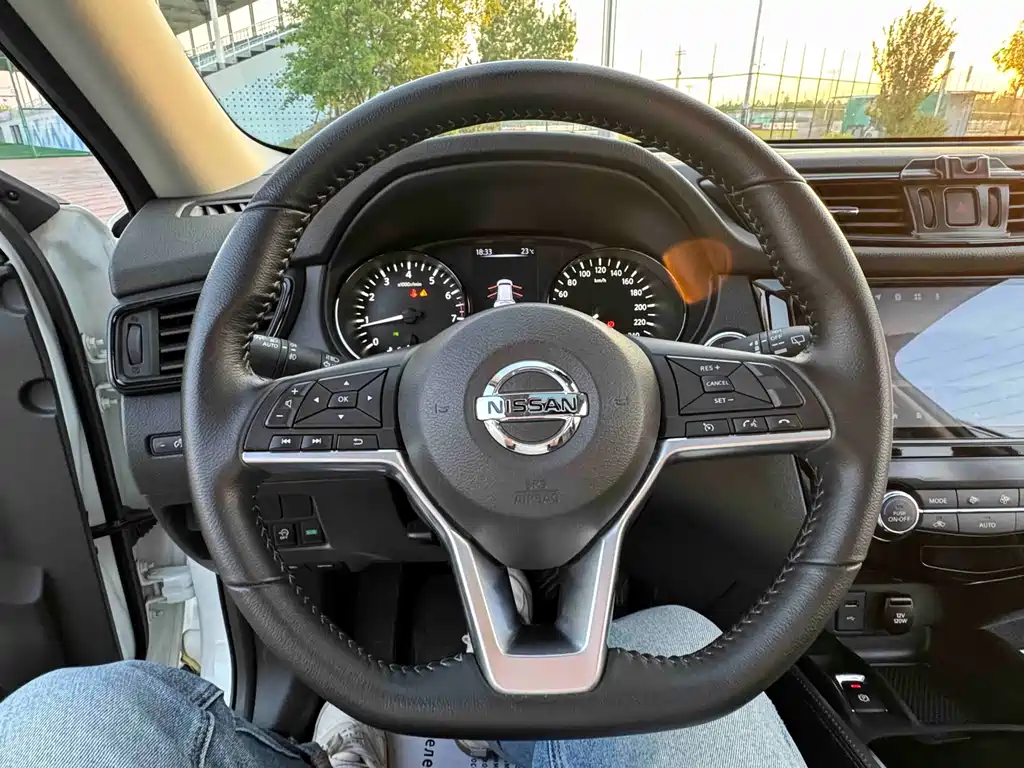 Nissan X-Trail 2023 — фото 12