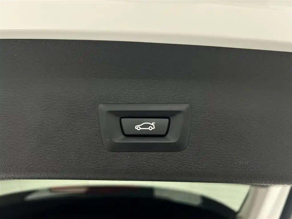 BMW X1 2022 — фото 14