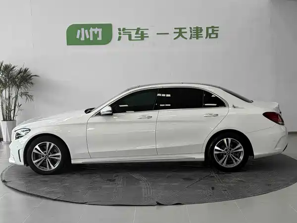 Mercedes-Benz C-Class 2020