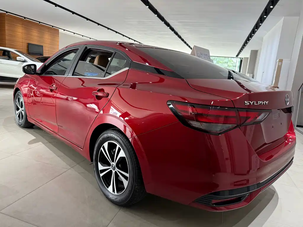 Nissan Sylphy 2023 — фото 16