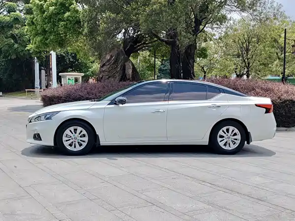 Nissan Teana 2019