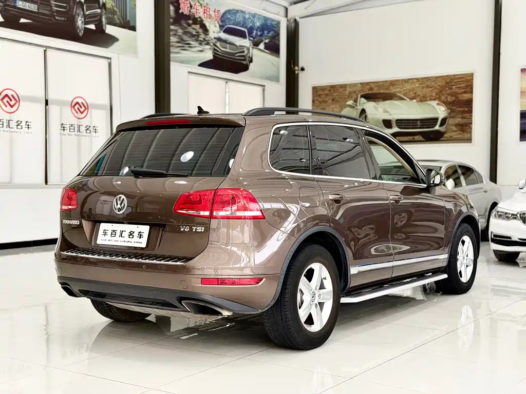 Volkswagen Touareg 2015 — фото 2