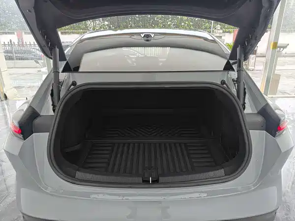 NIO ET5 2023