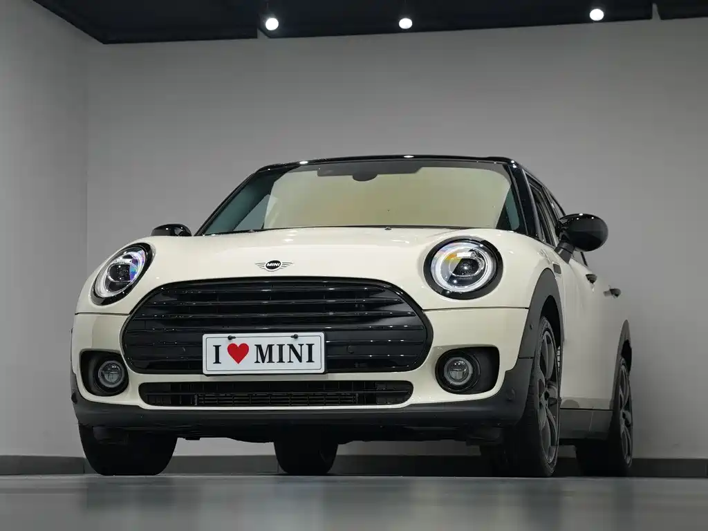MINI Clubman 2020 — фото 4