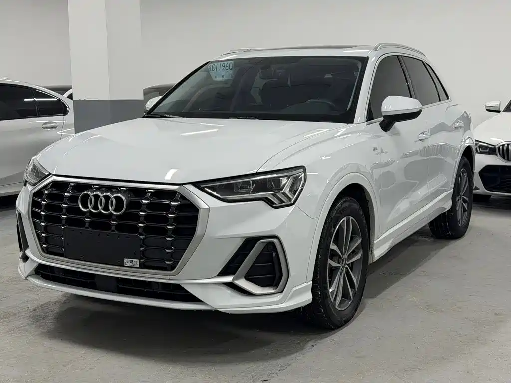 Audi Q3 2022