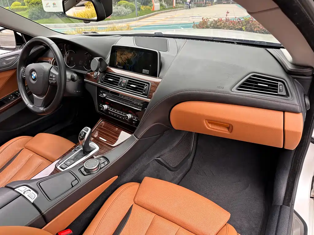BMW 6 Series 2016 — фото 17