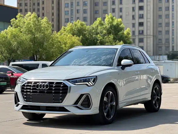 Audi Q3 2022