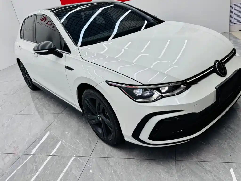 Volkswagen Golf 2022