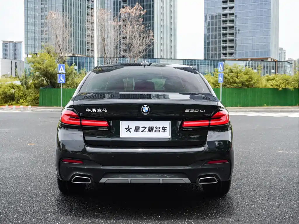 BMW 5 Series 2023