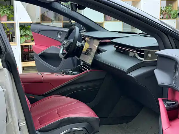 Lotus ELETRE 2023