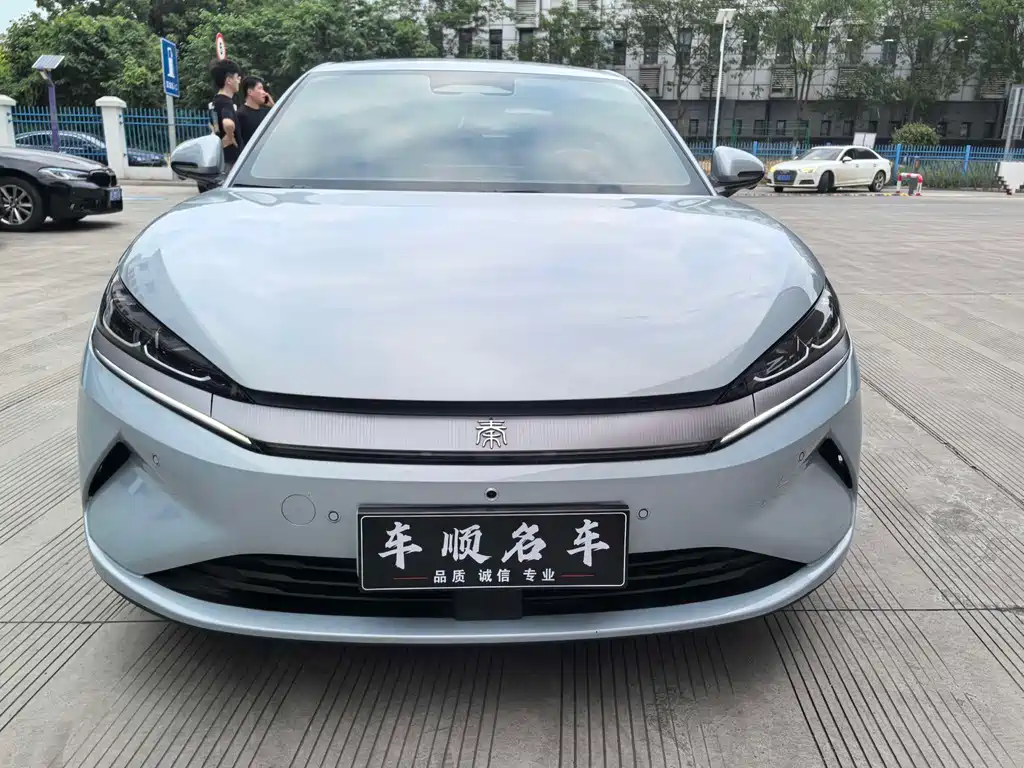 BYD Qin L 2025 — фото 2