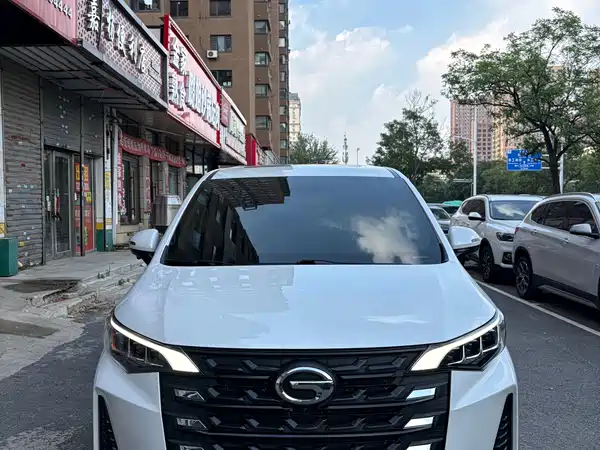 GAC Trumpchi M6 2022