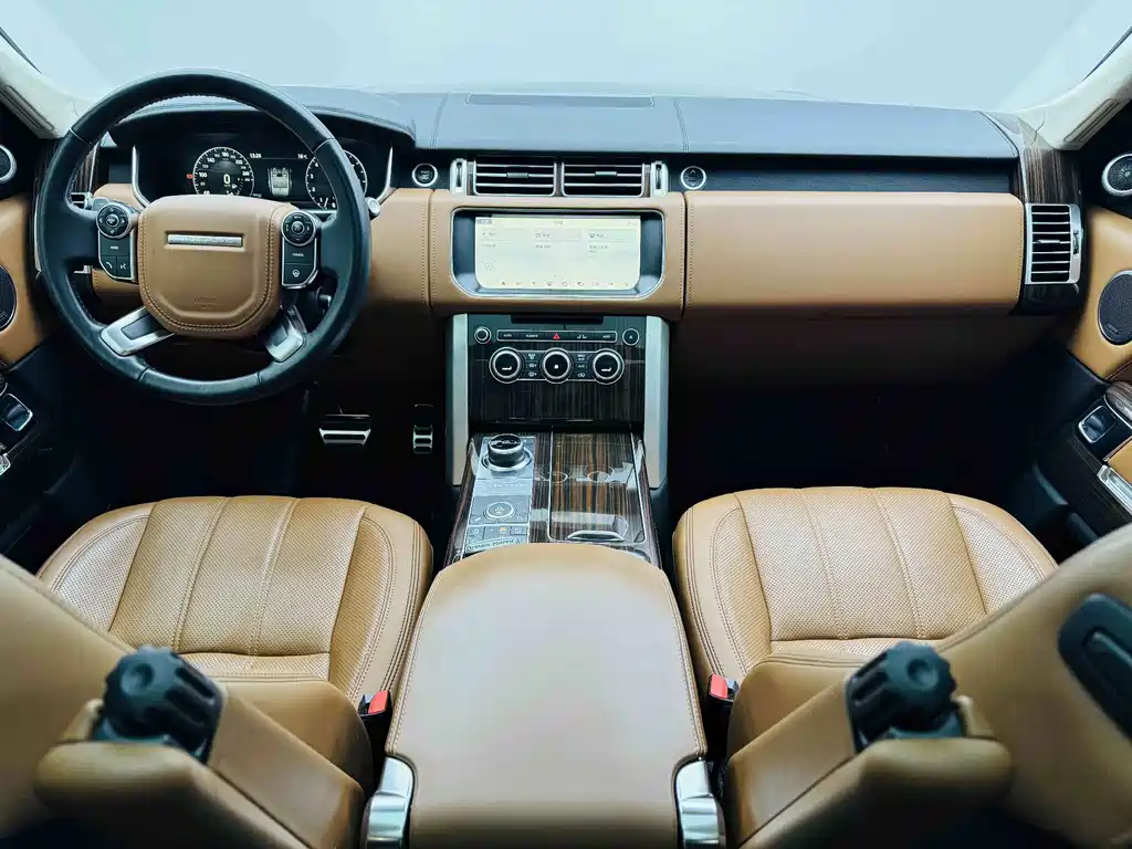 Land Rover Range Rover 2018 — фото 12