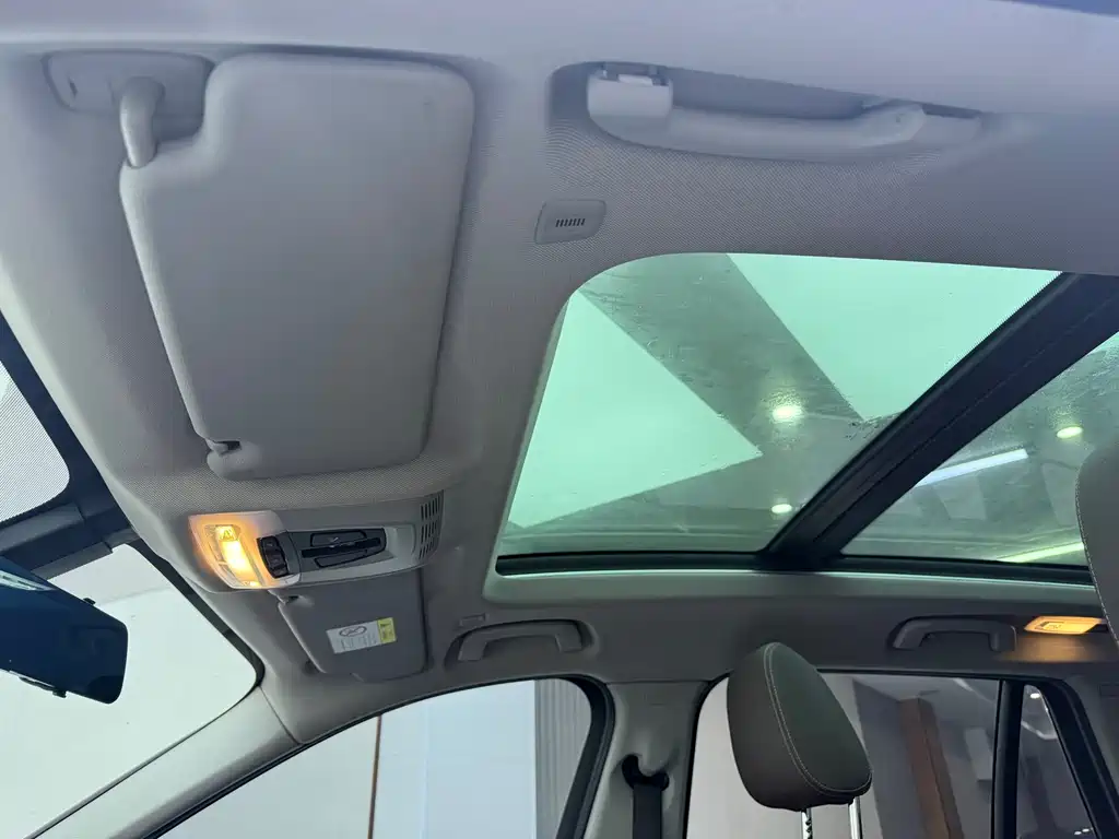 BMW X1 2022 — фото 14