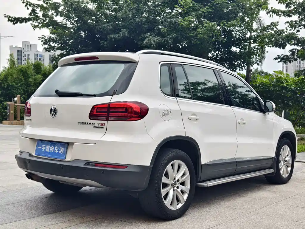 Volkswagen Tiguan 2015 — фото 7