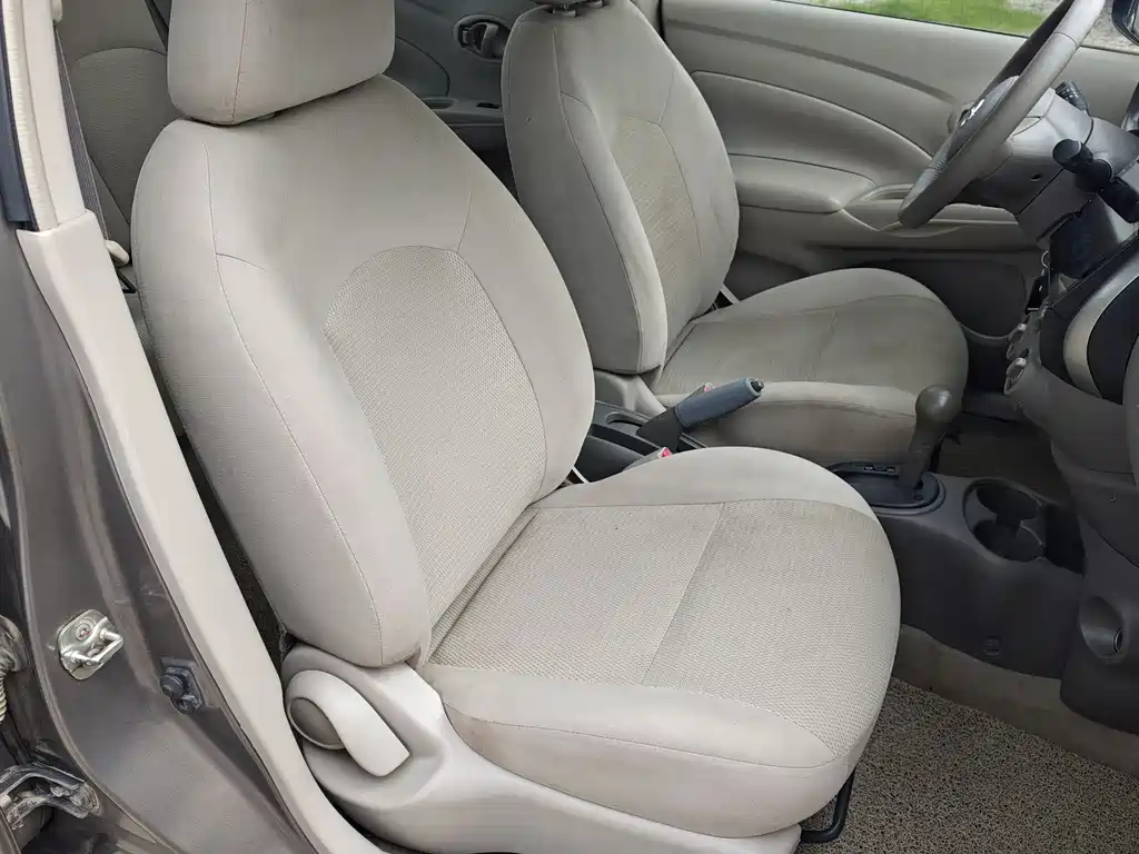 Nissan Sunny 2012 — фото 19