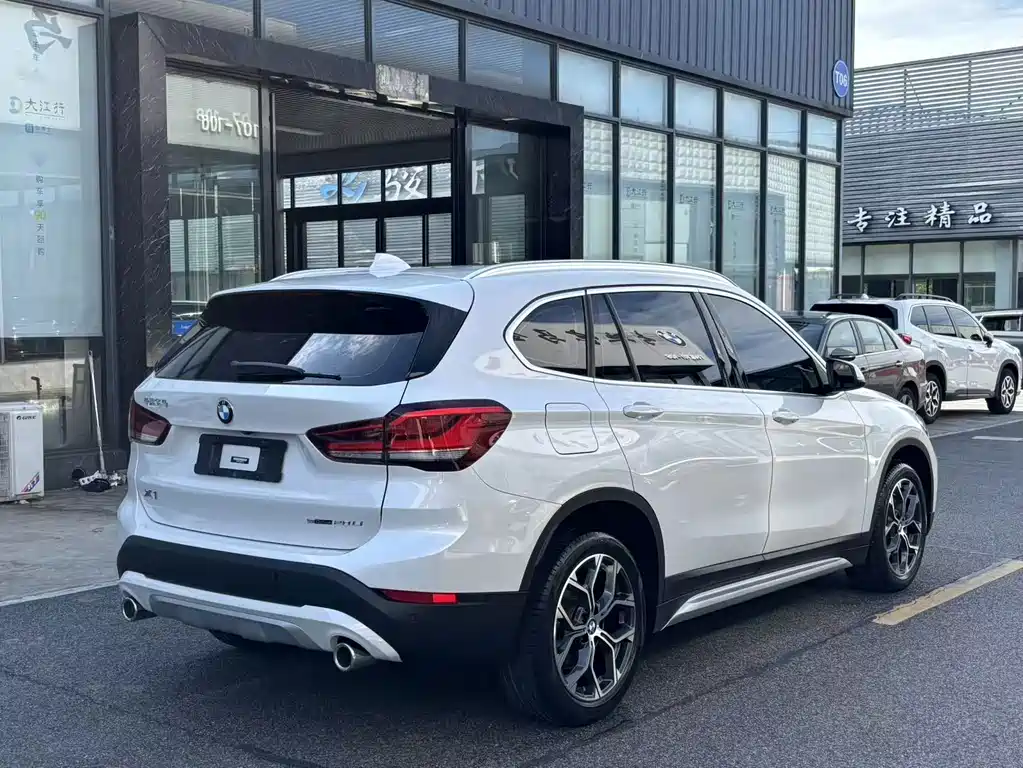 BMW X1 2022 — фото 10