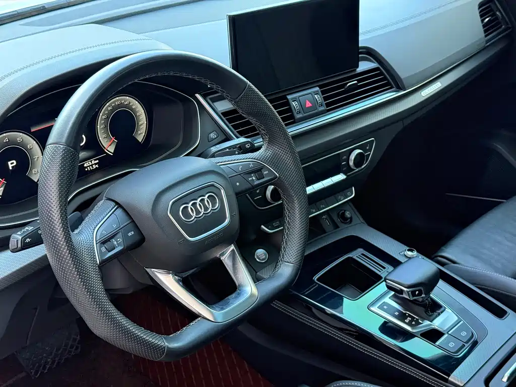 Audi Q5L 2022 — фото 19
