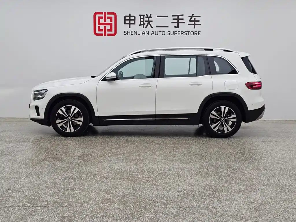 Mercedes-Benz GLB 2024