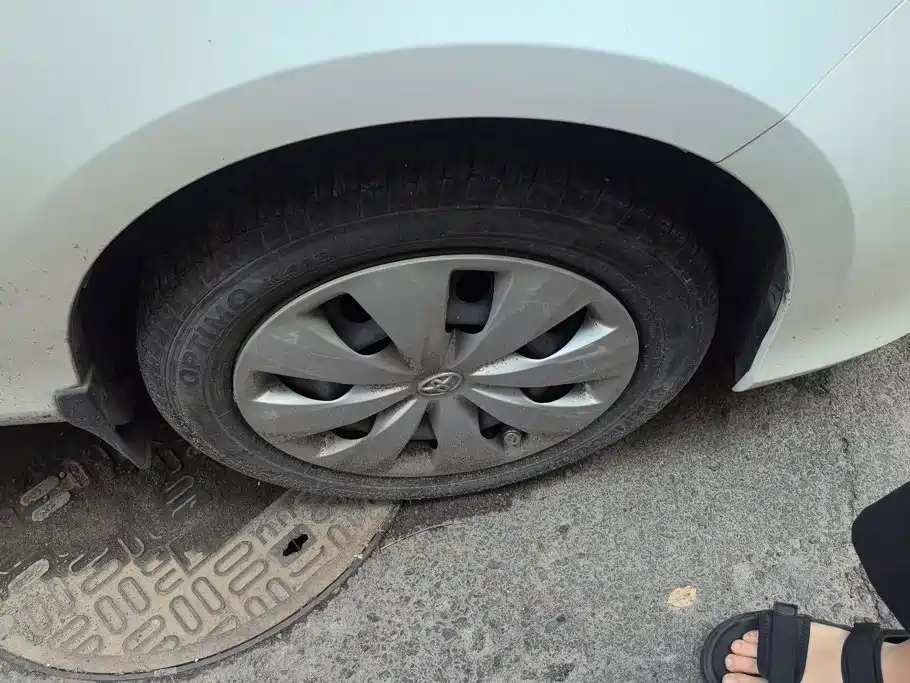 Toyota Yaris L 2017