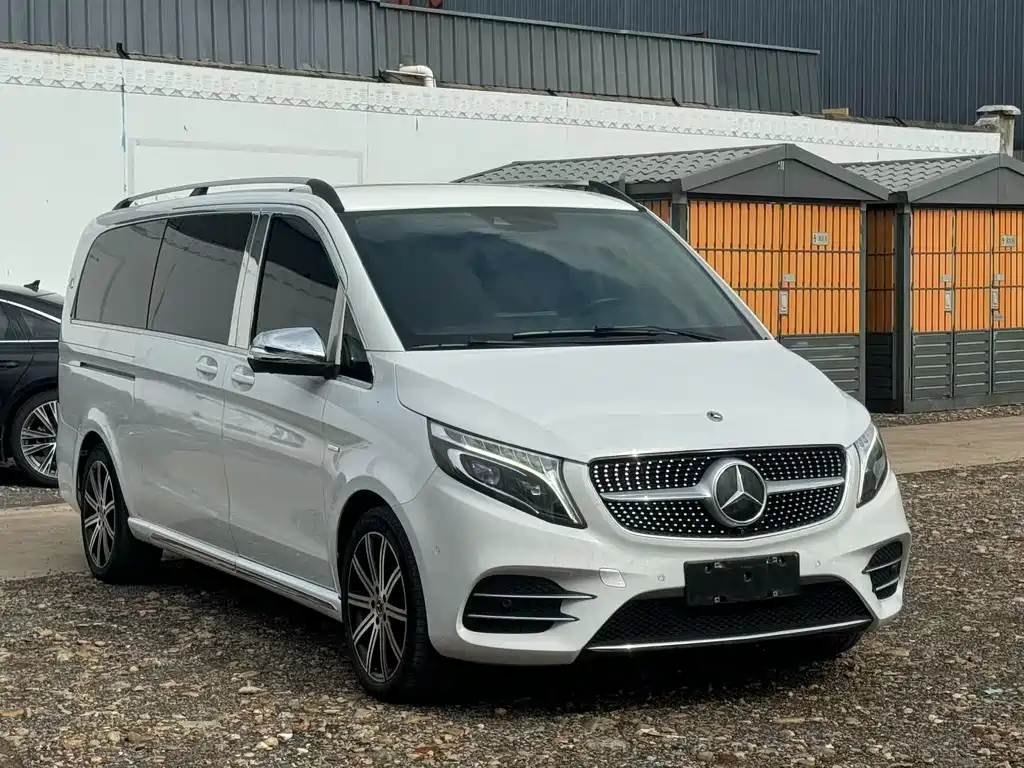 Mercedes-Benz V-Class 2022 — фото 3