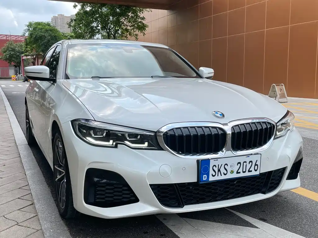 BMW 3 Series 2021