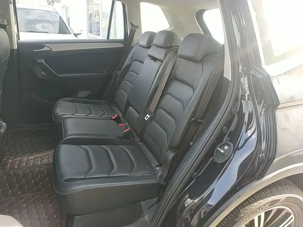 Volkswagen Tiguan L 2017 — фото 17