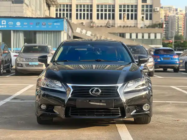 Lexus GS 2015