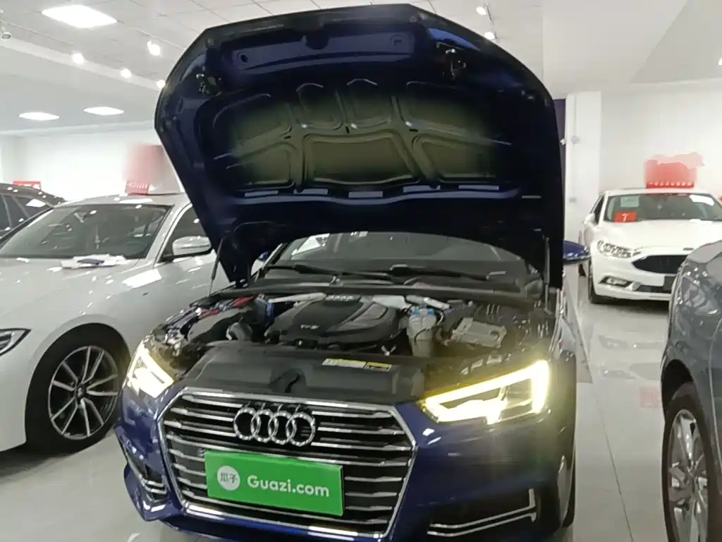 Audi A4L 2019 — фото 20