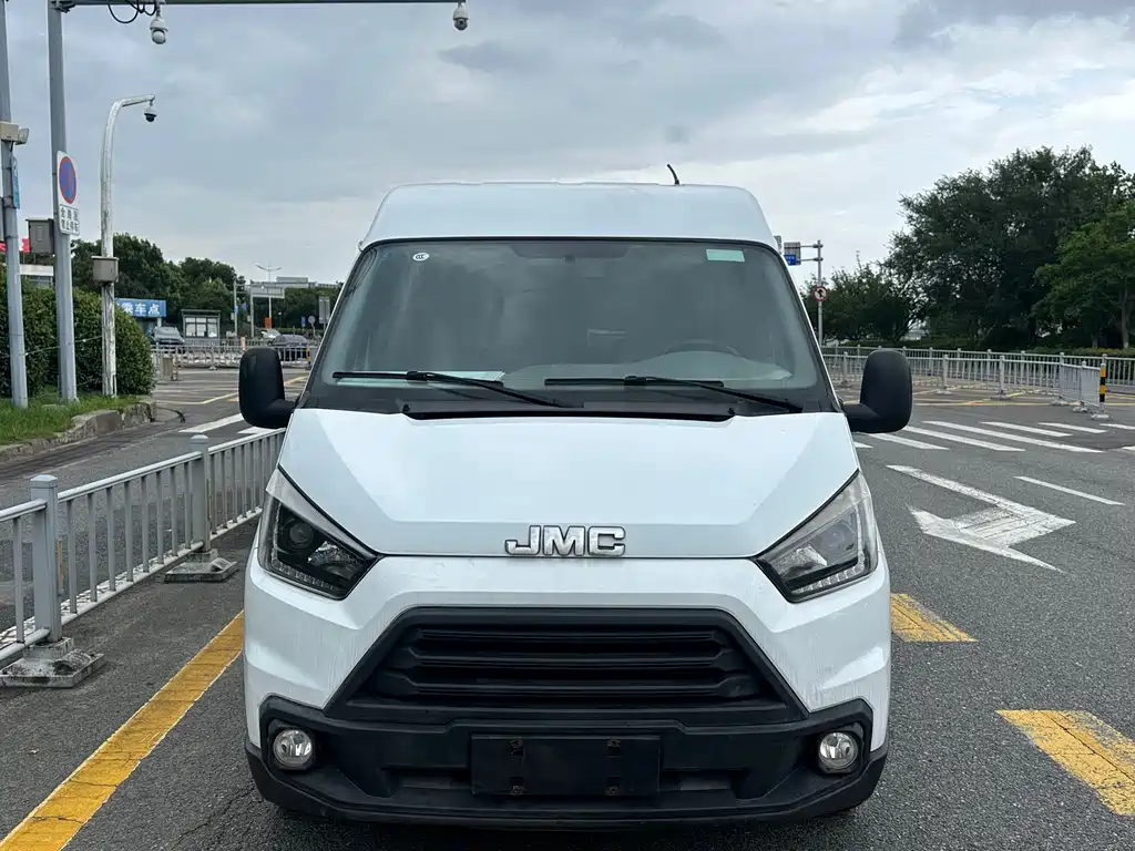 JMC Tesla 2021