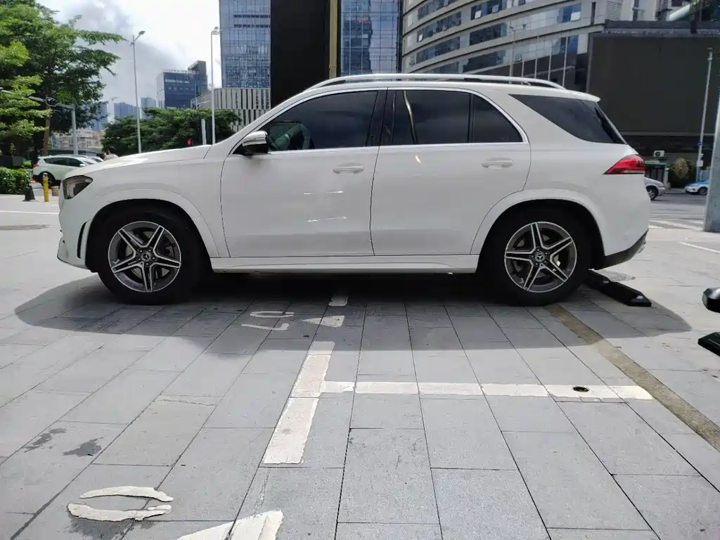 Mercedes-Benz GLE 2023