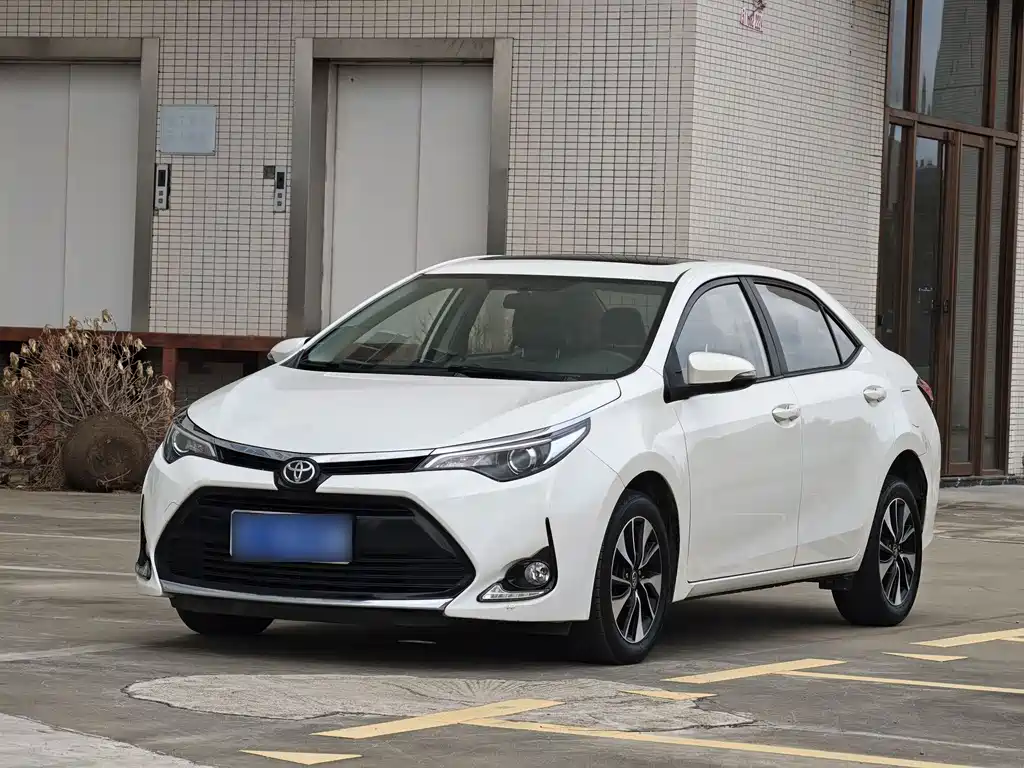 Toyota Levin 2018 — фото 1