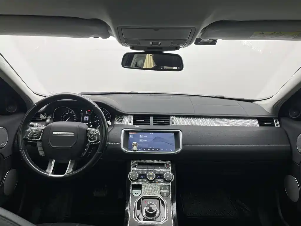 Land Rover Evoque 2018 — фото 9