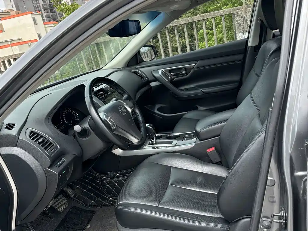 Nissan Teana 2013