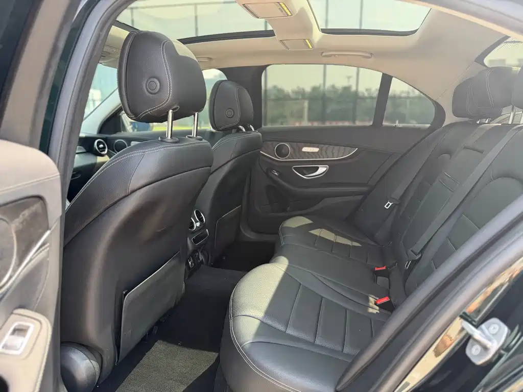 Mercedes-Benz C-Class 2020 — фото 11
