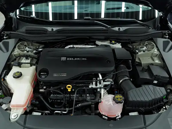 Buick Zhijing L7 2025