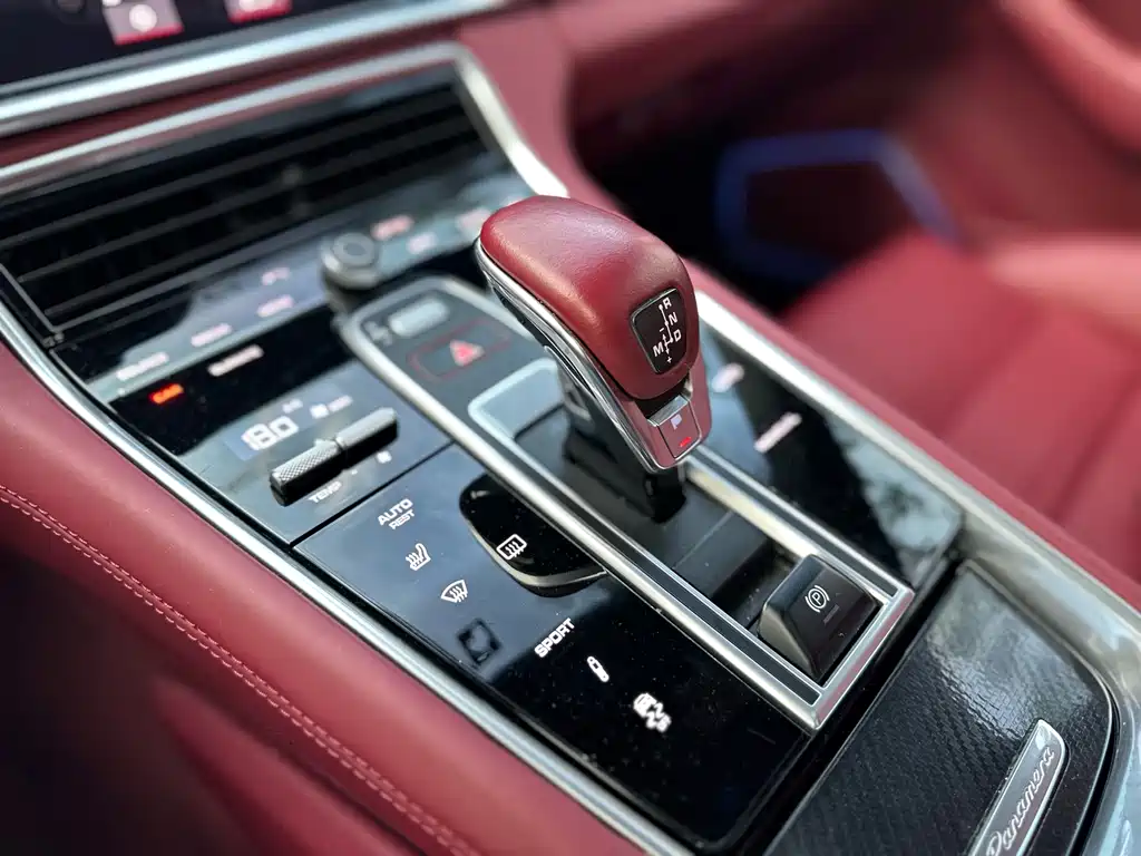 Porsche Panamera 2018 — фото 8