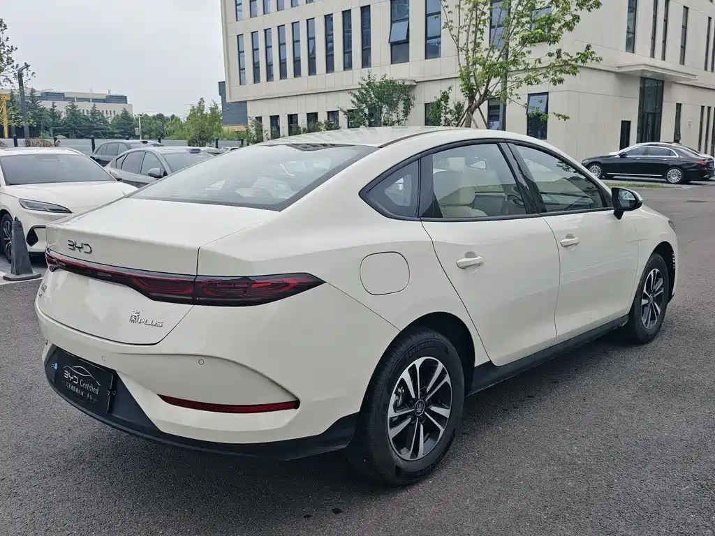 BYD Qin PLUS 2025 — фото 9