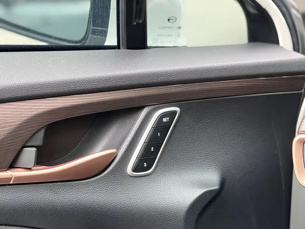 GAC Motor Trumpchi GA6 2019 — фото 15
