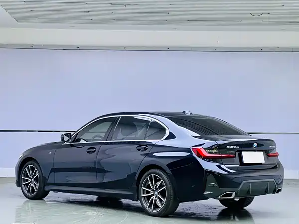 BMW 3 Series 2023