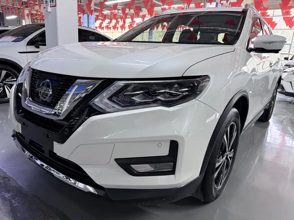 Nissan X-Trail 2020 — фото 1